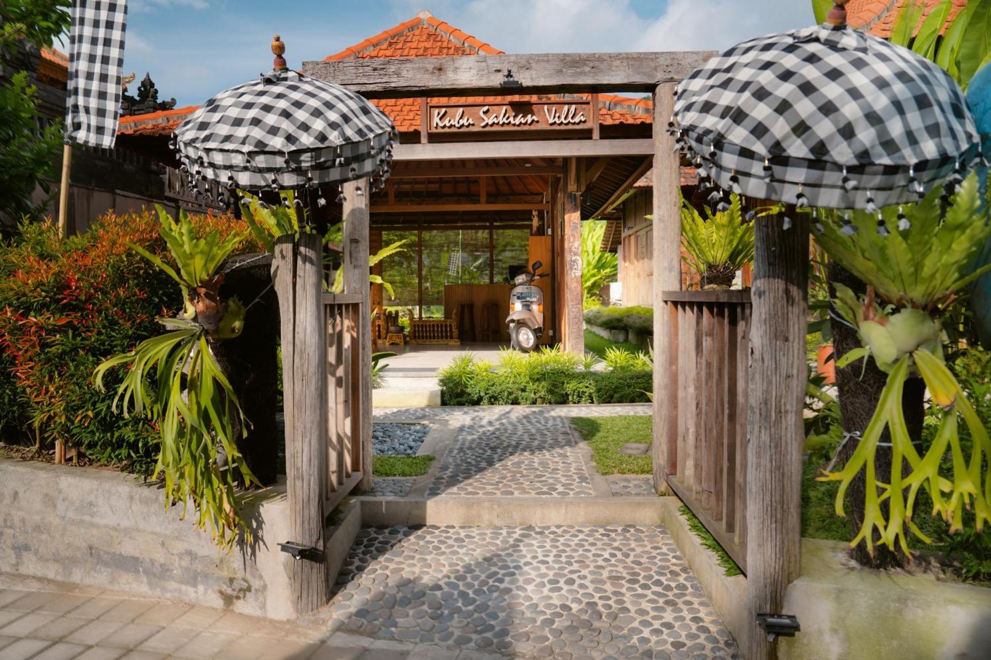 Kubu Sakian Villa And Restaurant Sidemen Silebeng Exterior photo