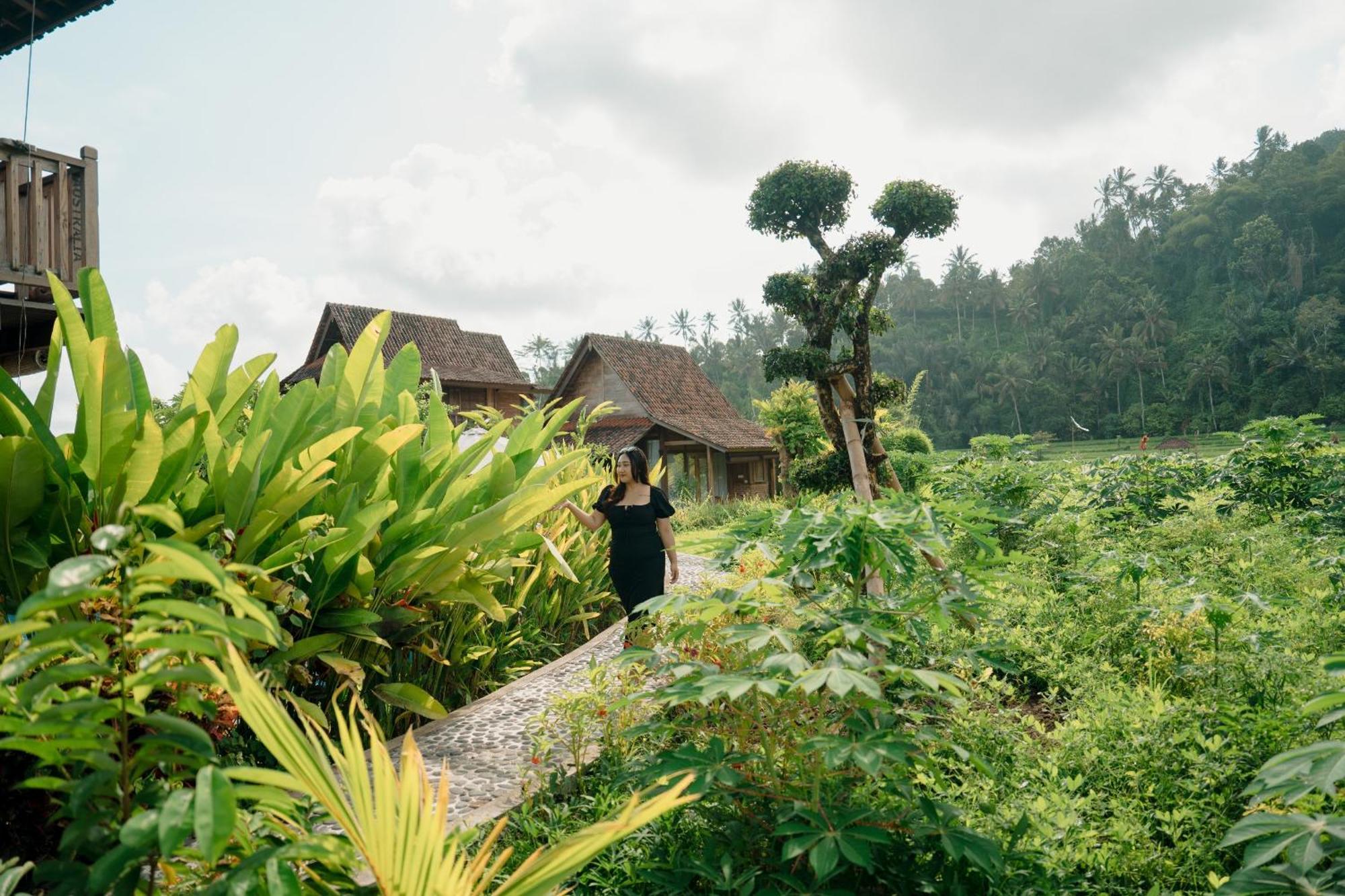 Kubu Sakian Villa And Restaurant Sidemen Silebeng Exterior photo